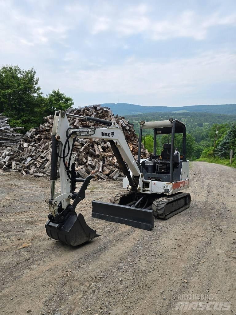 Bobcat X 331 حفارات صغيرة أقل من 7 طن (حفارات صغيرة)