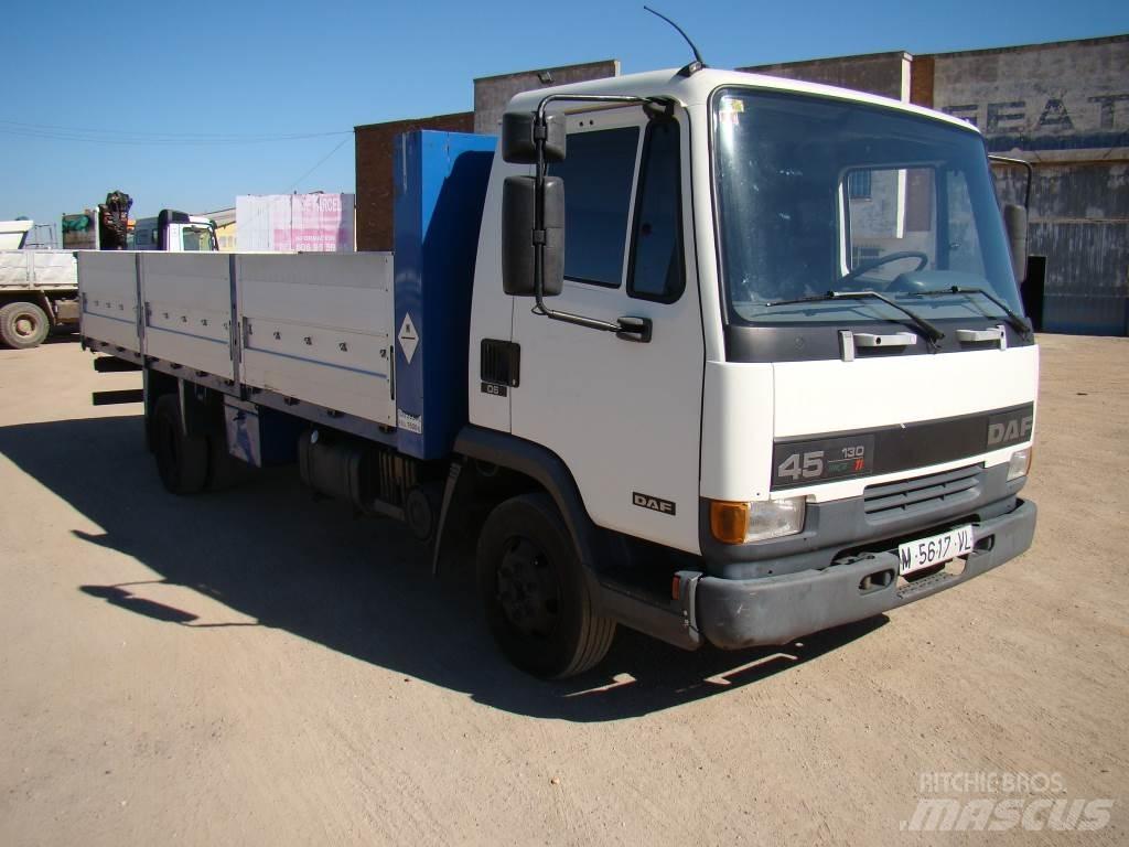DAF fa 45130 شاحنات بغطاء جانبي