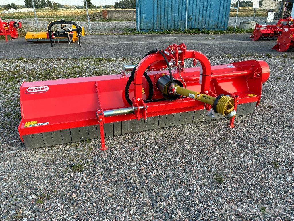 Maschio Tigre 300 HD جزازات وأغطية المراعي