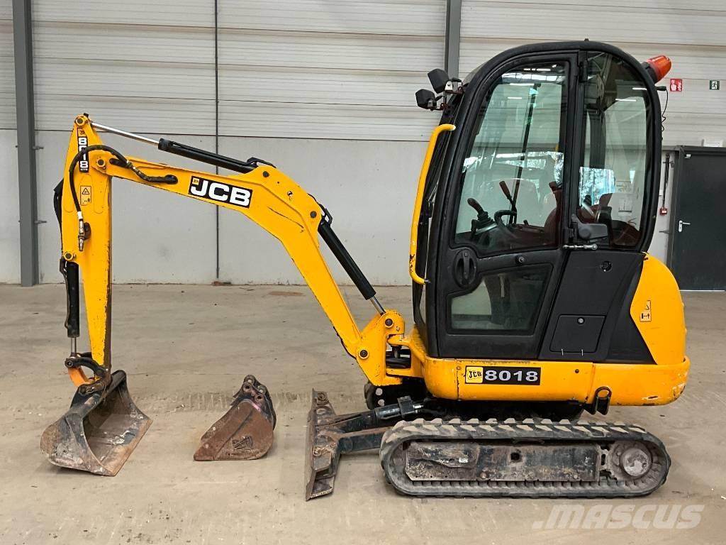 JCB 8018 حفارات صغيرة أقل من 7 طن (حفارات صغيرة)