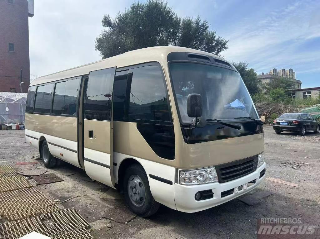 Toyota Coaster حافلة داخل المدينة