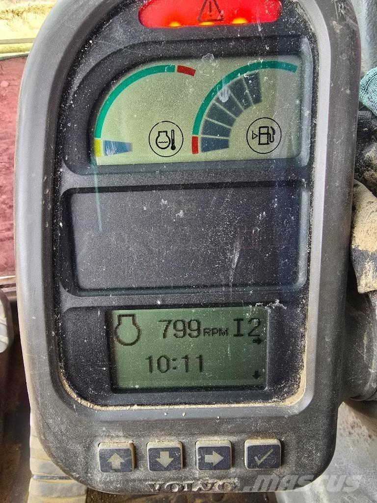 Volvo EC 290 حفارات زحافة