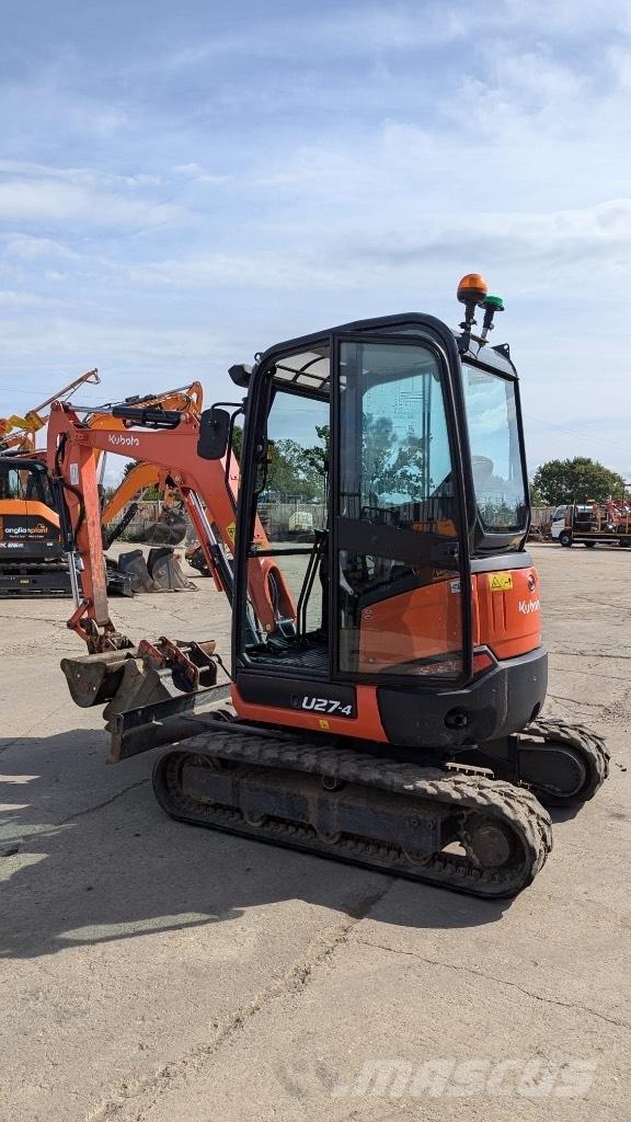 Kubota U 27 حفارات صغيرة أقل من 7 طن (حفارات صغيرة)