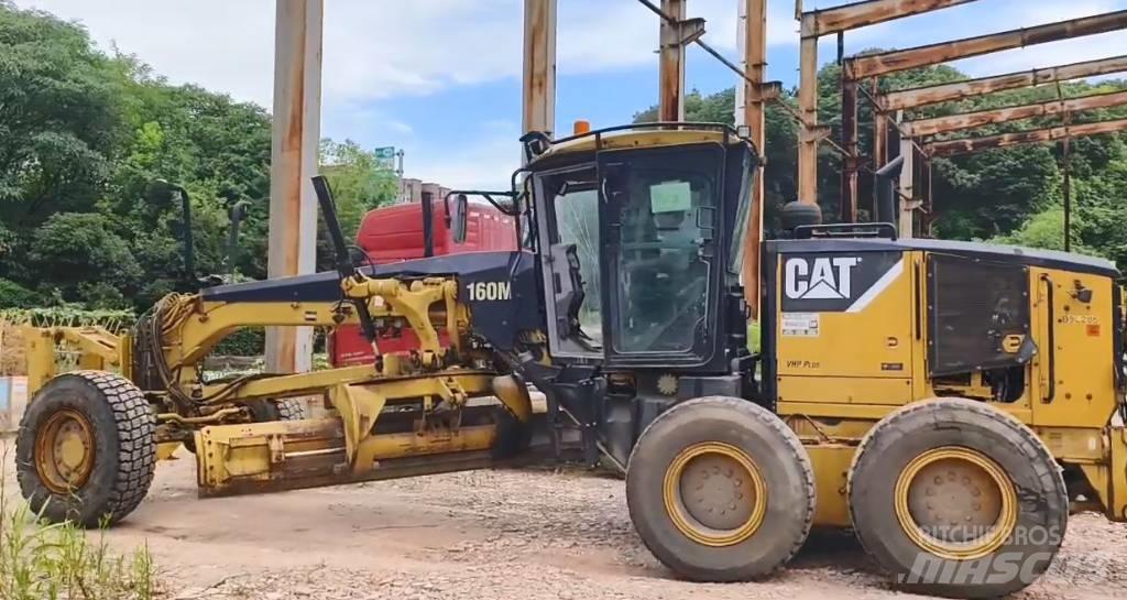 CAT 160 M معدات تمهيد الطرق