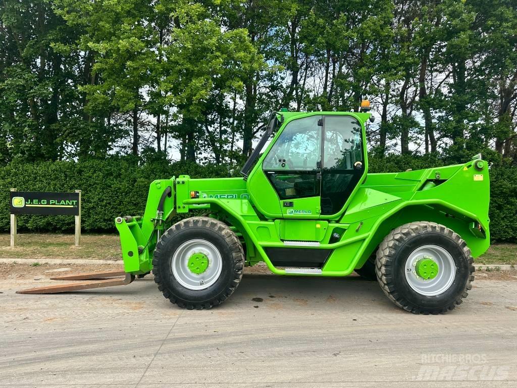 Merlo P 101.10 HM مناولات متداخلة