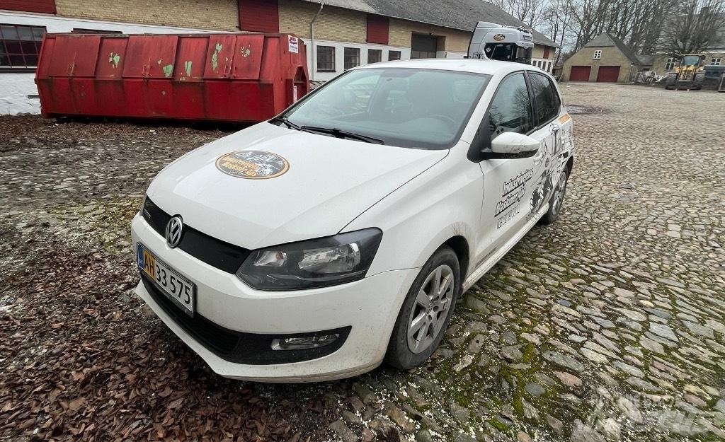 Volkswagen Polo شاحنة مقفلة