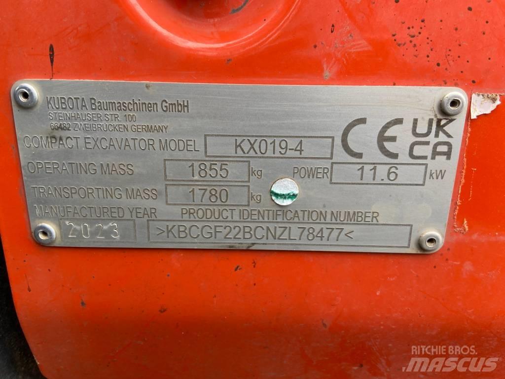 Kubota KX019-4 حفارات زحافة