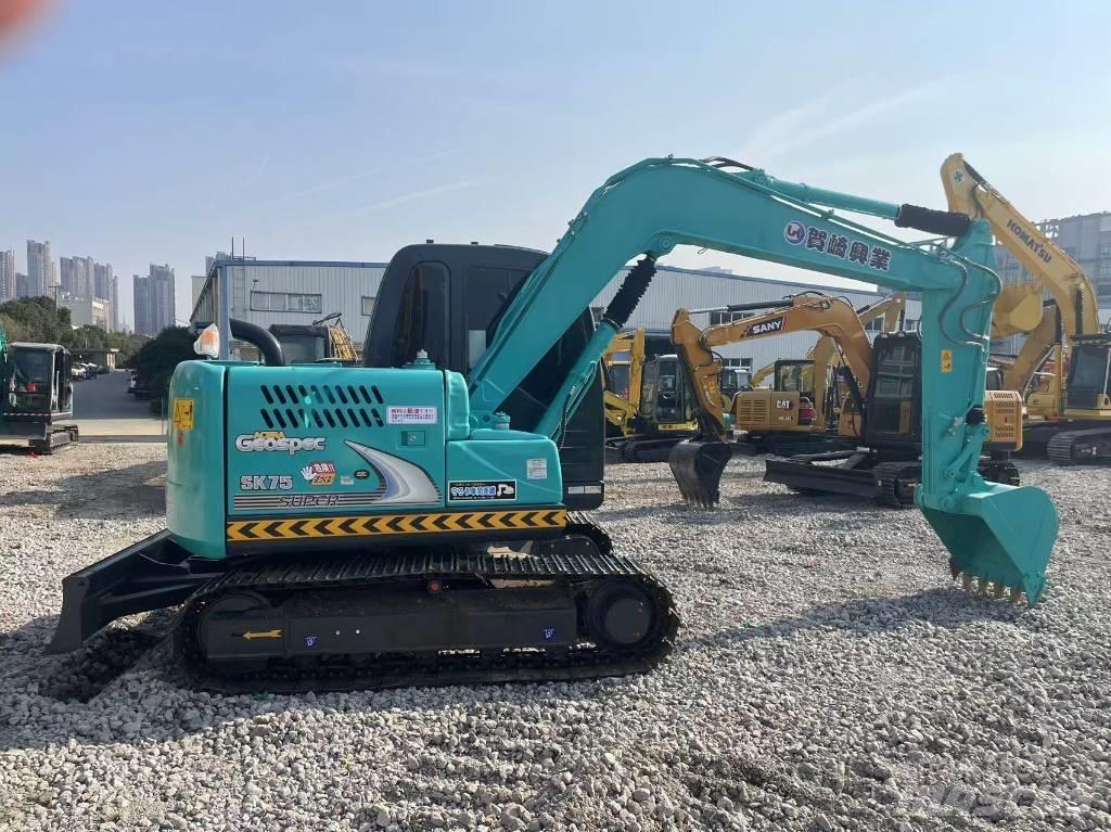 Kobelco SK75 حفارات زحافة