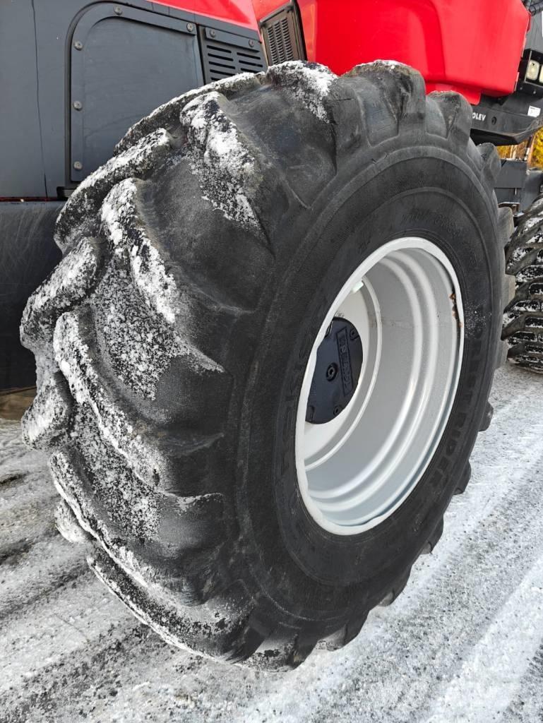 Komatsu 951 حصادات