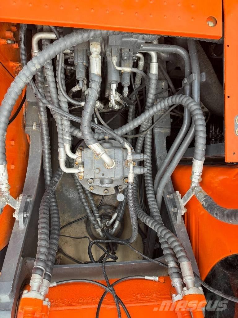 Doosan DX 300 حفارات زحافة