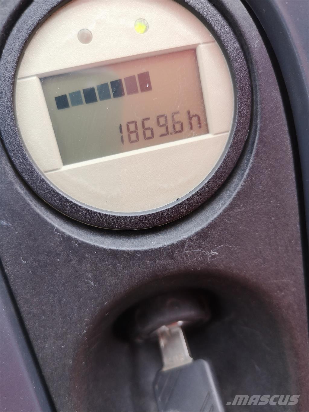 Linde T16 Li-Ion معدات التكديس الجوالة