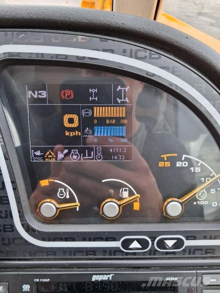 JCB 560-80 مناولات متداخلة