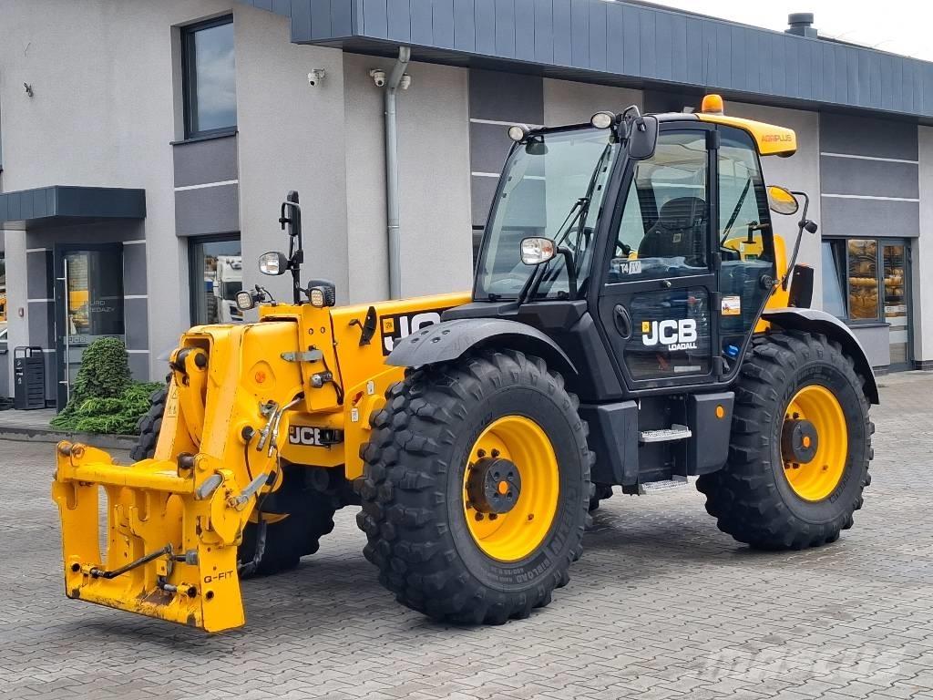 JCB 560-80 مناولات متداخلة