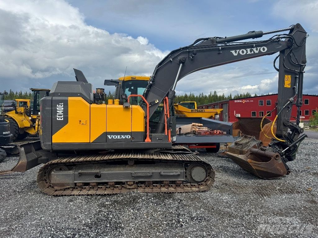 Volvo EC 140 EL حفارات زحافة