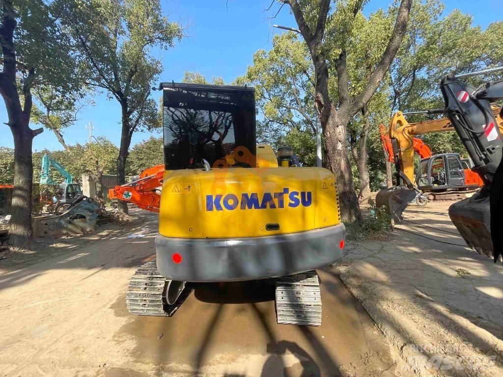 Komatsu PC 56 حفارات صغيرة أقل من 7 طن (حفارات صغيرة)