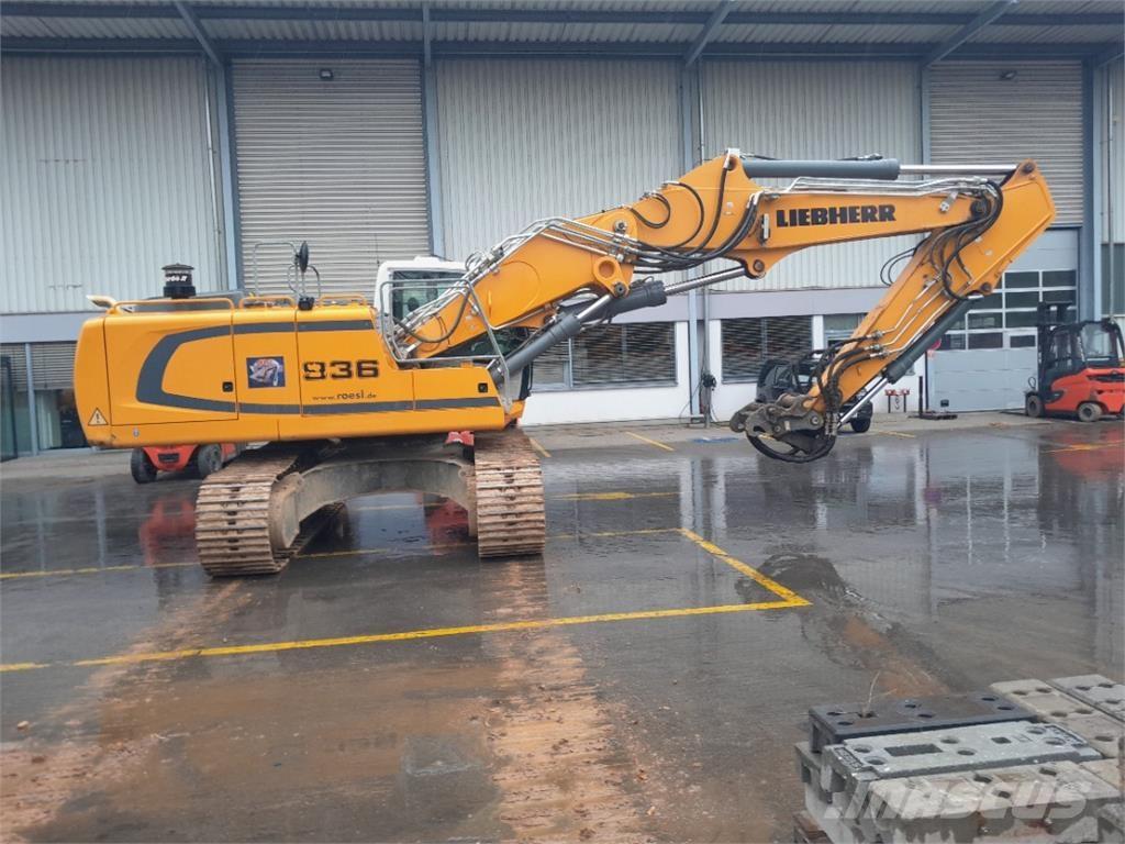 Liebherr R936 حفارات زحافة