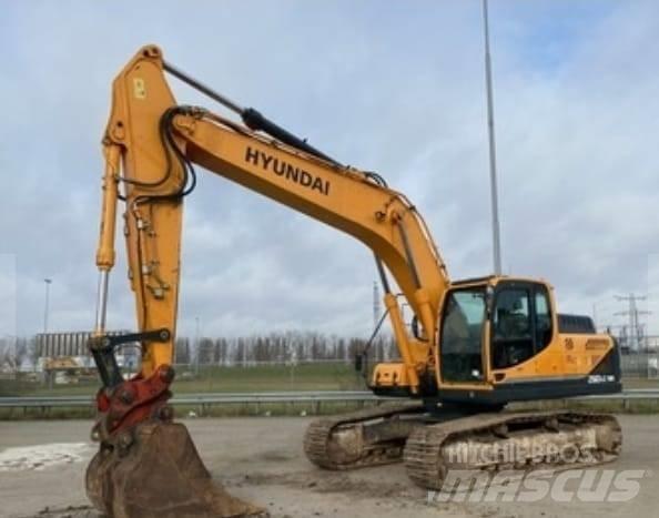 Hyundai R 260 LC-9A حفارات زحافة