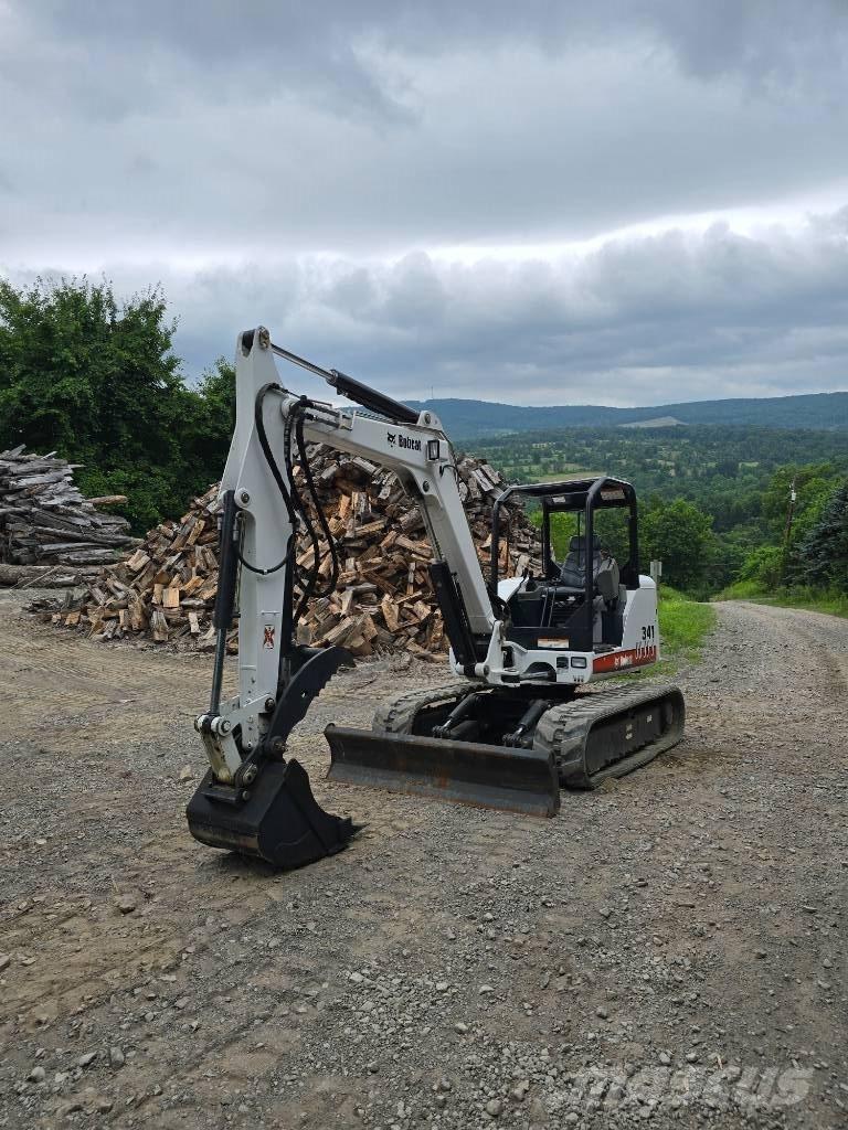 Bobcat 341 G حفارات صغيرة أقل من 7 طن (حفارات صغيرة)