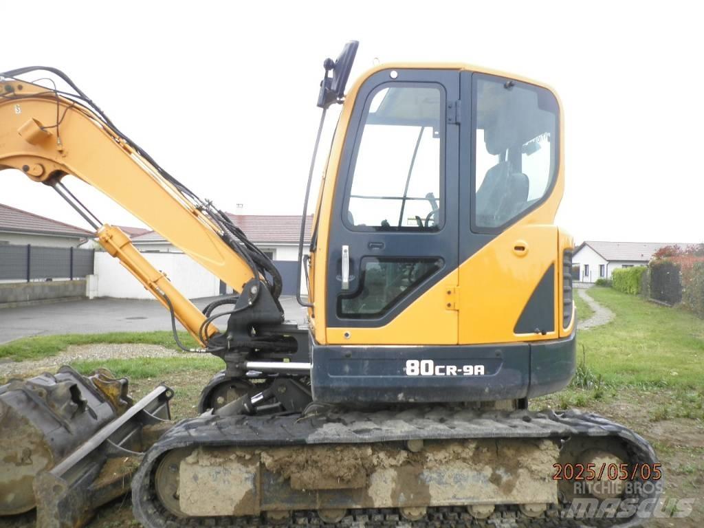 Hyundai R 80 CR-9A حفارات وسط 7 طن - 12 طن