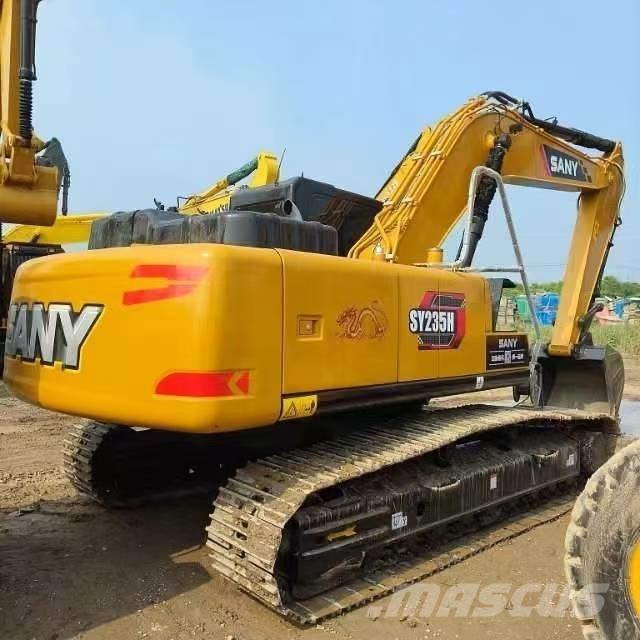 Sany SY235H حفارات زحافة