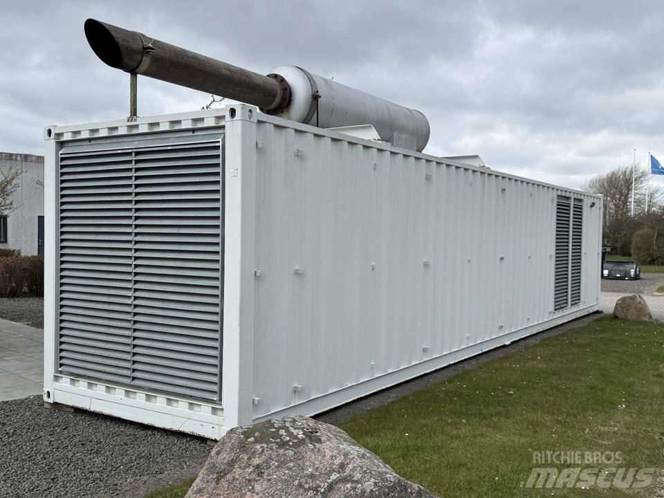 MTU 1000 KVA مولدات ديزل
