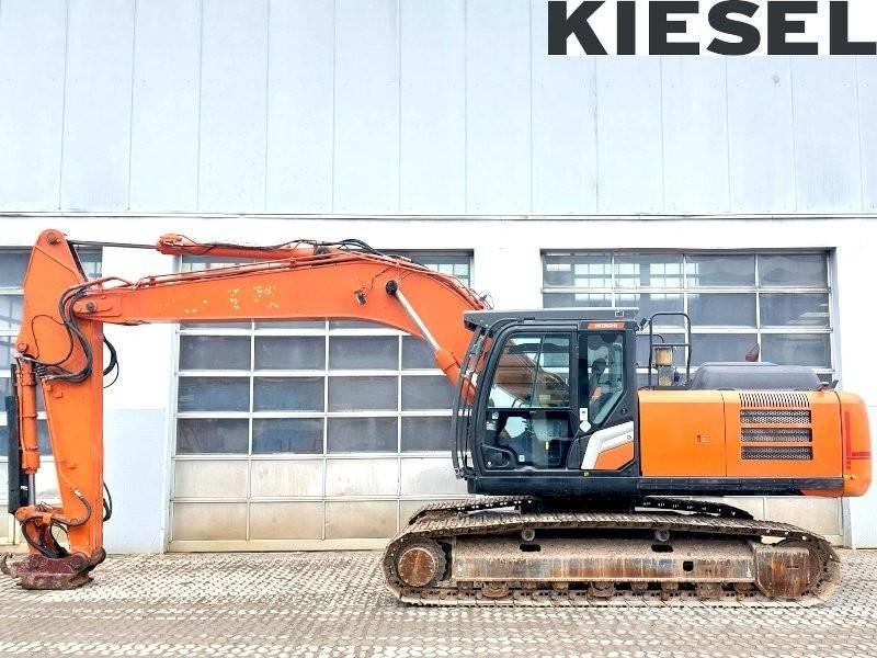 Hitachi ZX 250 LCN-7 حفارات زحافة