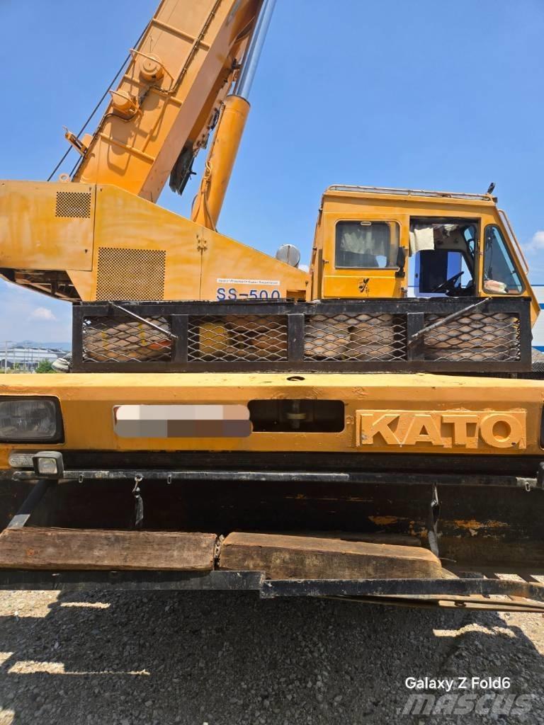 Kato SS500 رافعات الطرق الوعرة