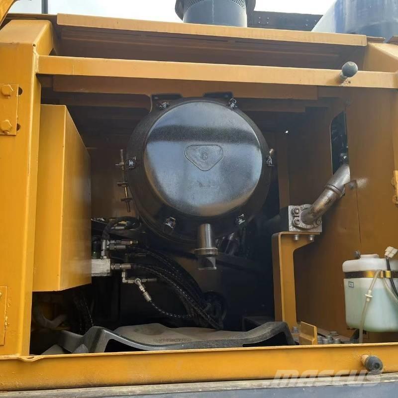 Sany SY 365 H حفارات زحافة