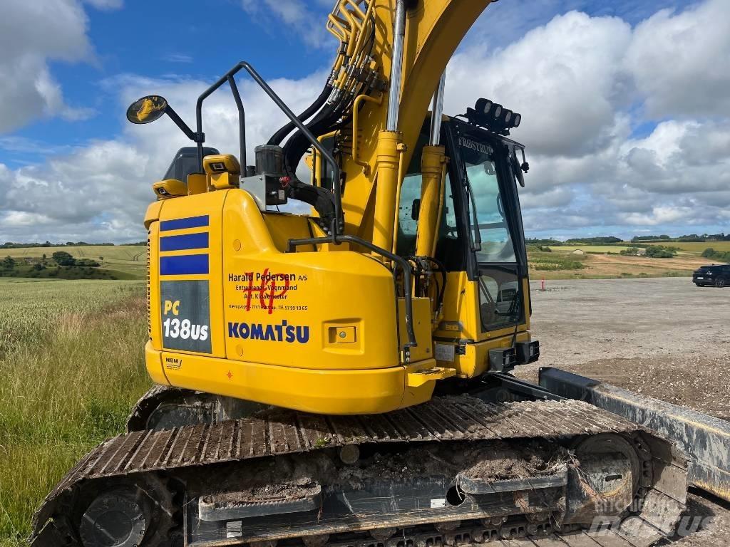 Komatsu PC 138 US-11 حفارات زحافة