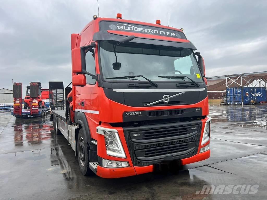 Volvo FM شاحنات الرافعات