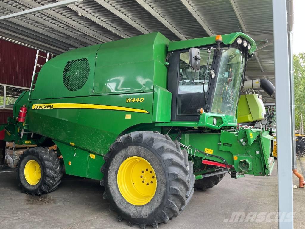 John Deere W 440 حصادات
