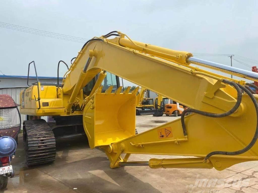 Komatsu pc220-7 حفارات زحافة