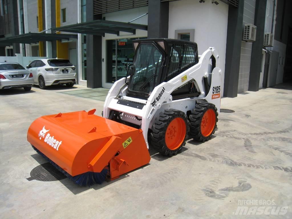 Bobcat S 185 لوادر انزلاقية التوجيه