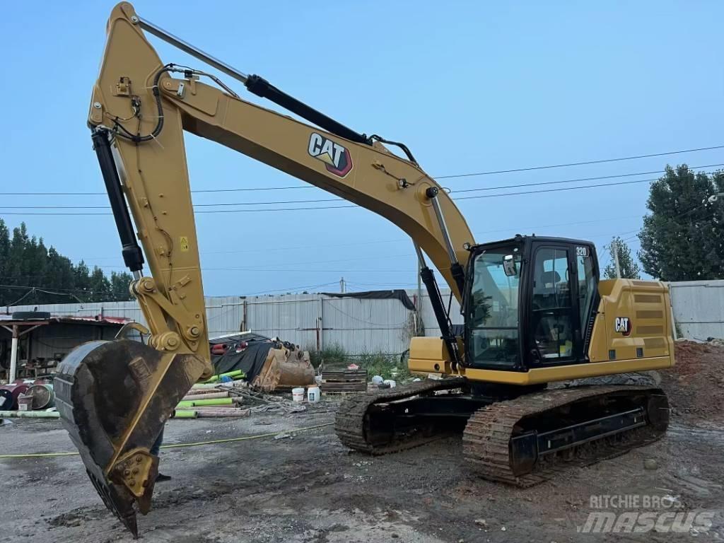 CAT 330 GC حفارات زحافة