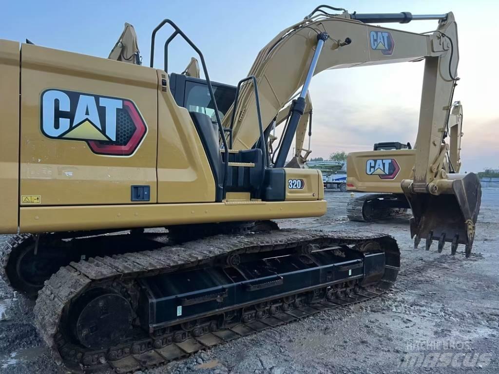 CAT 330 GC حفارات زحافة