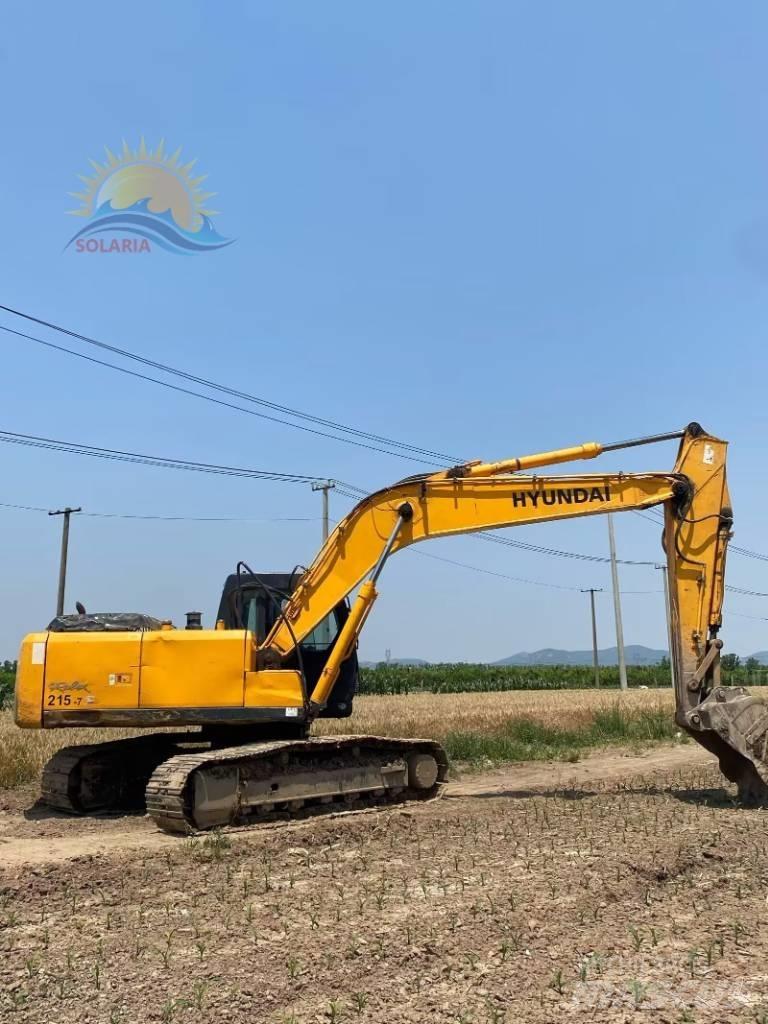 Hyundai Robex 215-7C حفارات زحافة