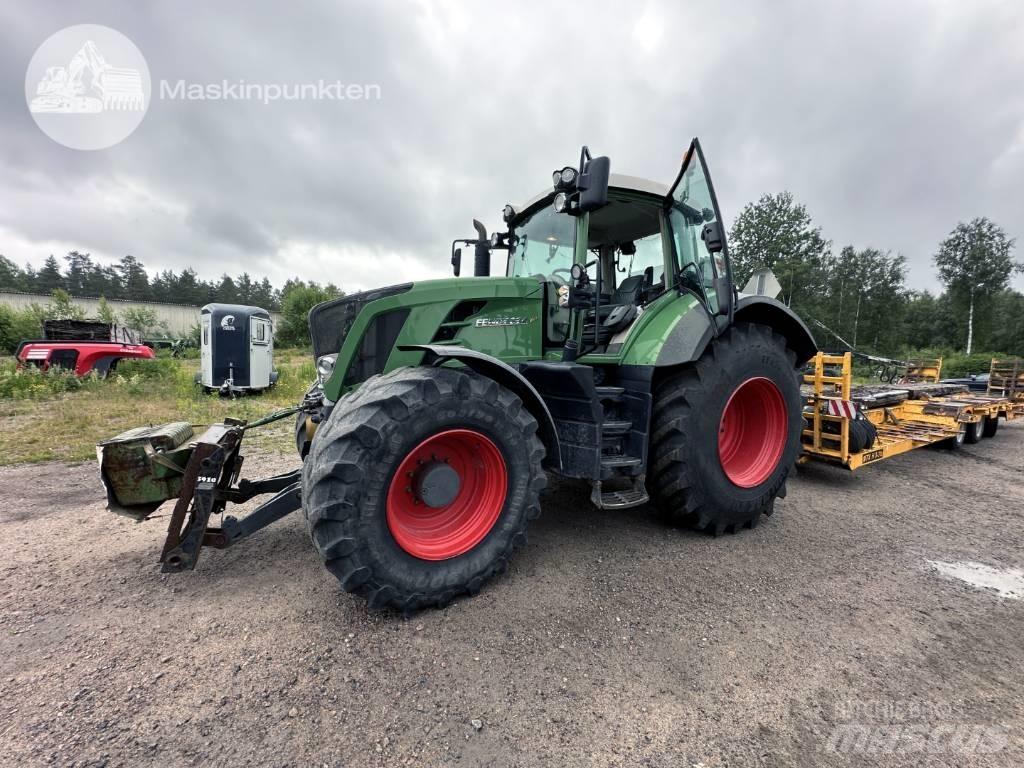 Fendt 824 Vario الجرارات