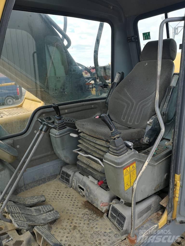 Volvo EC 360 LC حفارات زحافة