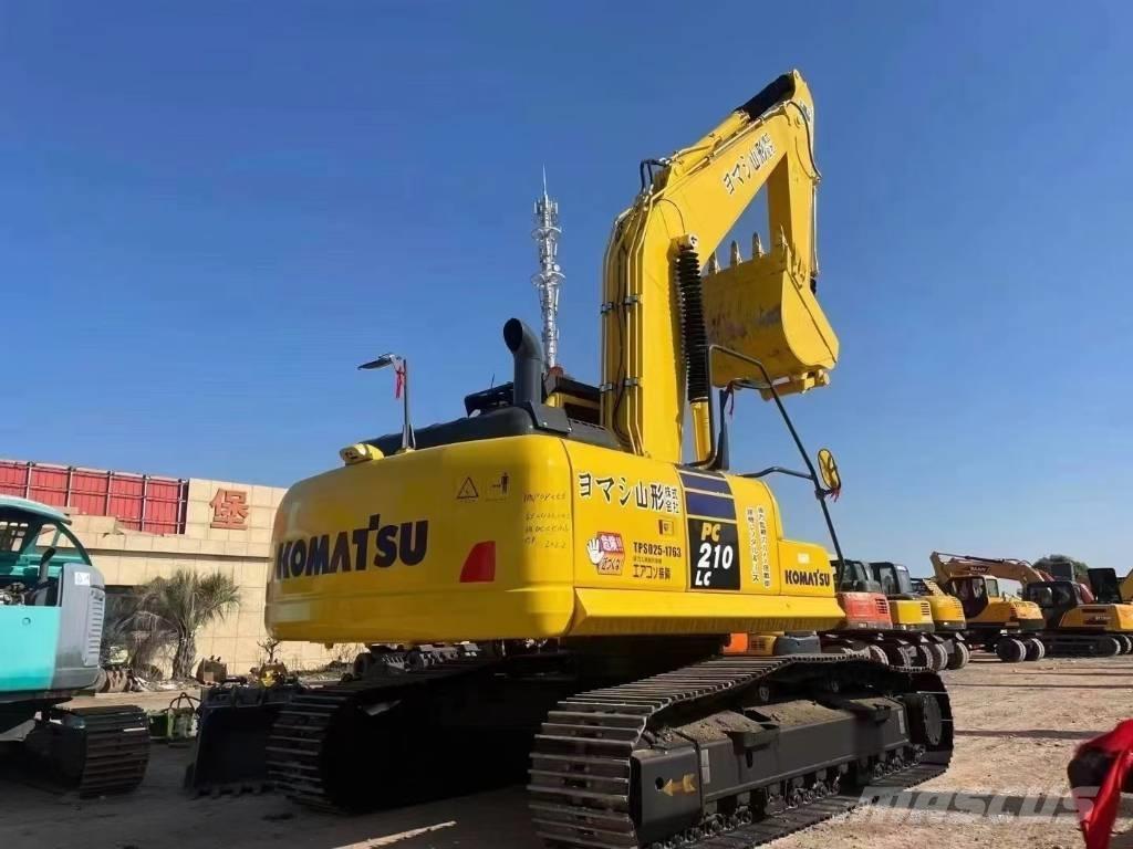 Komatsu 210LC-8 حفارات زحافة