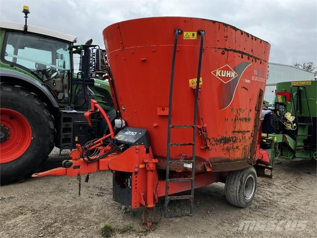 Kuhn Euromix I ملقمات خلاط