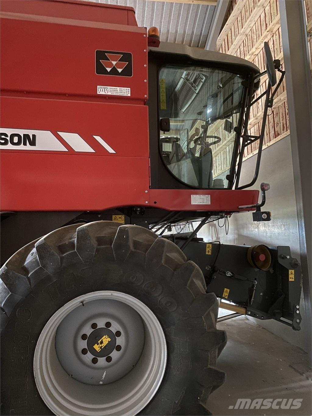 Massey Ferguson 7244 حصادات
