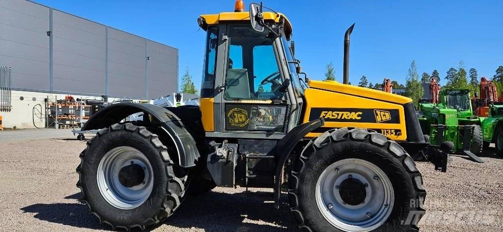 JCB Fastrac 1135 الجرارات
