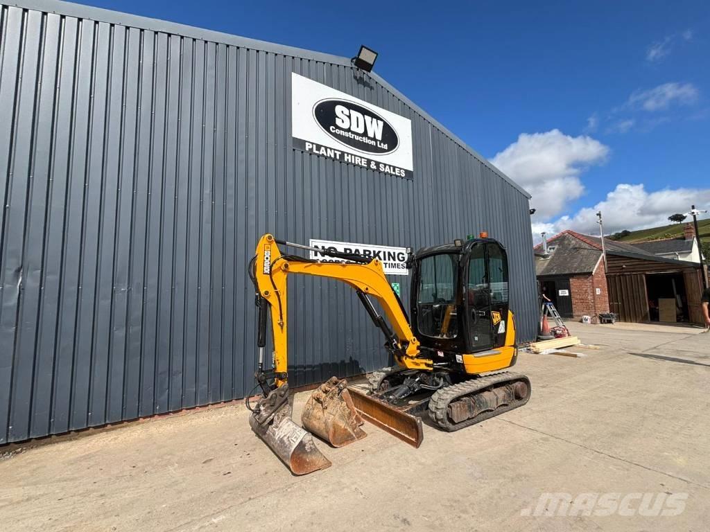 JCB 8026 CTS حفارات صغيرة أقل من 7 طن (حفارات صغيرة)