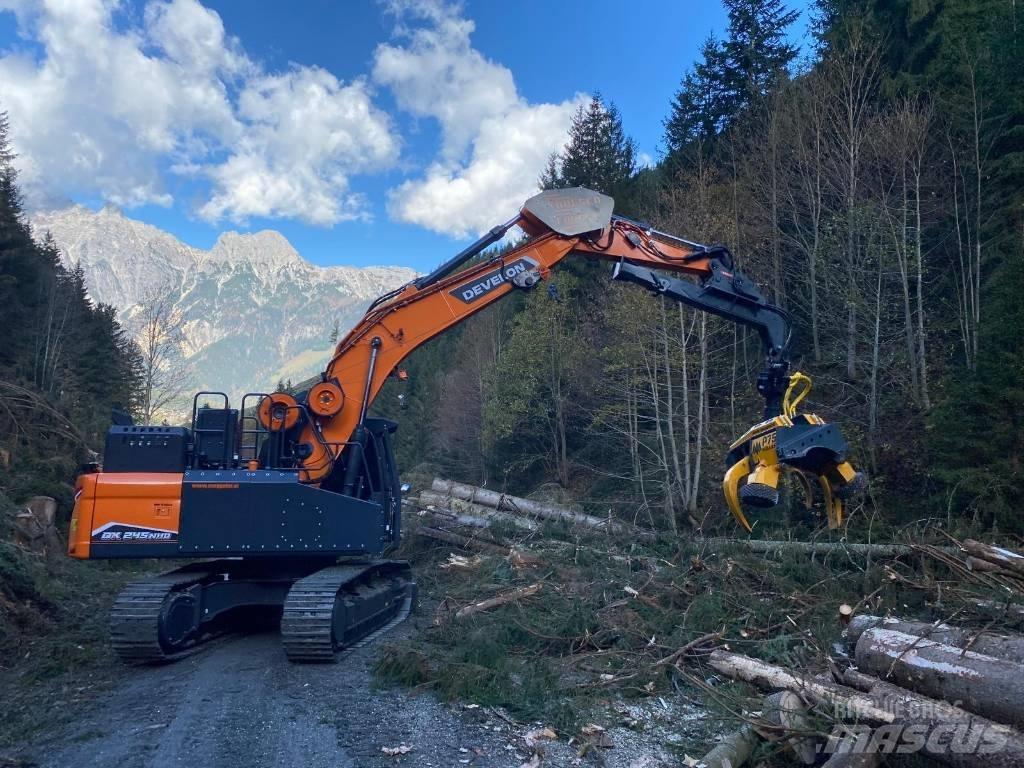 Doosan DX 235 NLC-5 حفارات زحافة
