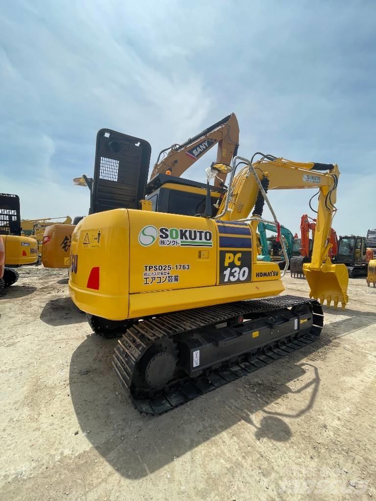 Komatsu PC 130 حفارات زحافة