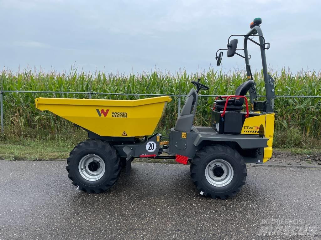 Wacker Neuson DW30 عربات نقل قلابة للمواقع