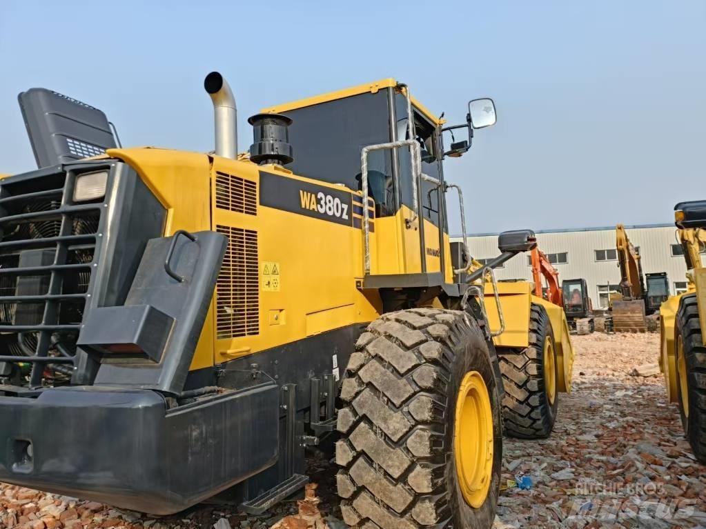 Komatsu WA 380-6 لوادر بعجل