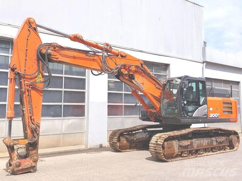 Hitachi ZX 300 LC-6 حفارات زحافة