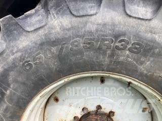 Massey Ferguson 8480 الجرارات