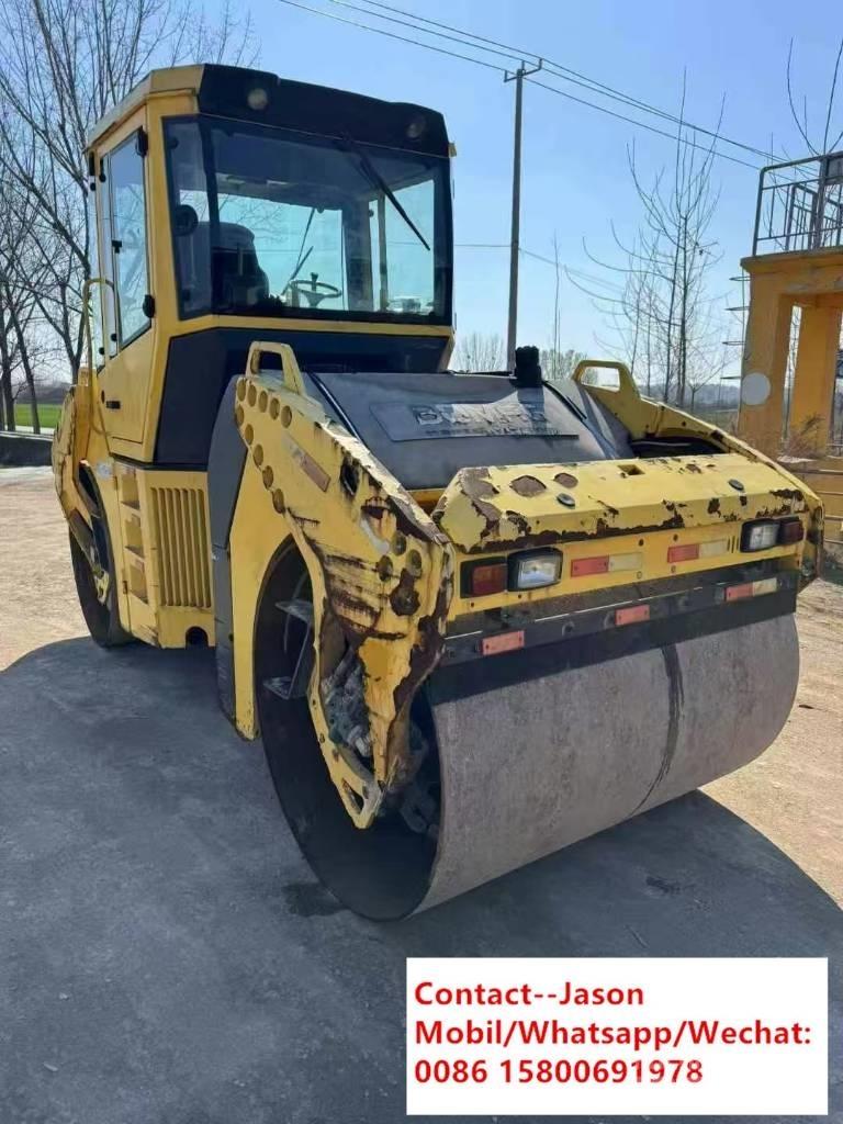 Bomag BW 161 AD-4 مداحل ثنائية الاسطوانة